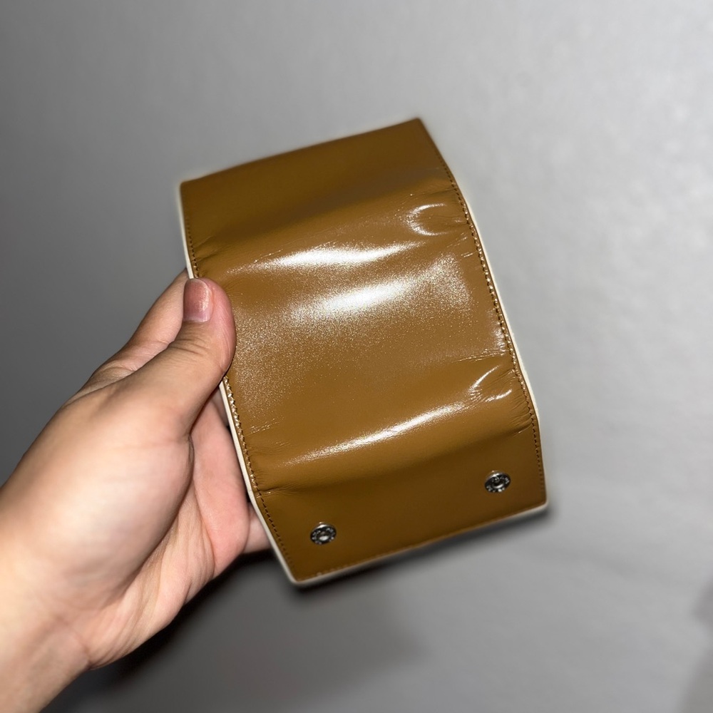 Prada Keyholder - Picture 2 of 9